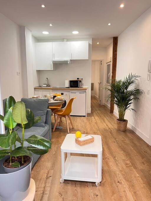 Apartamento Atocha/Reina Sofia مدريد المظهر الخارجي الصورة