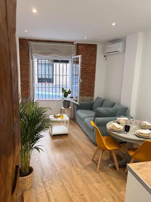 Apartamento Atocha/Reina Sofia مدريد المظهر الخارجي الصورة